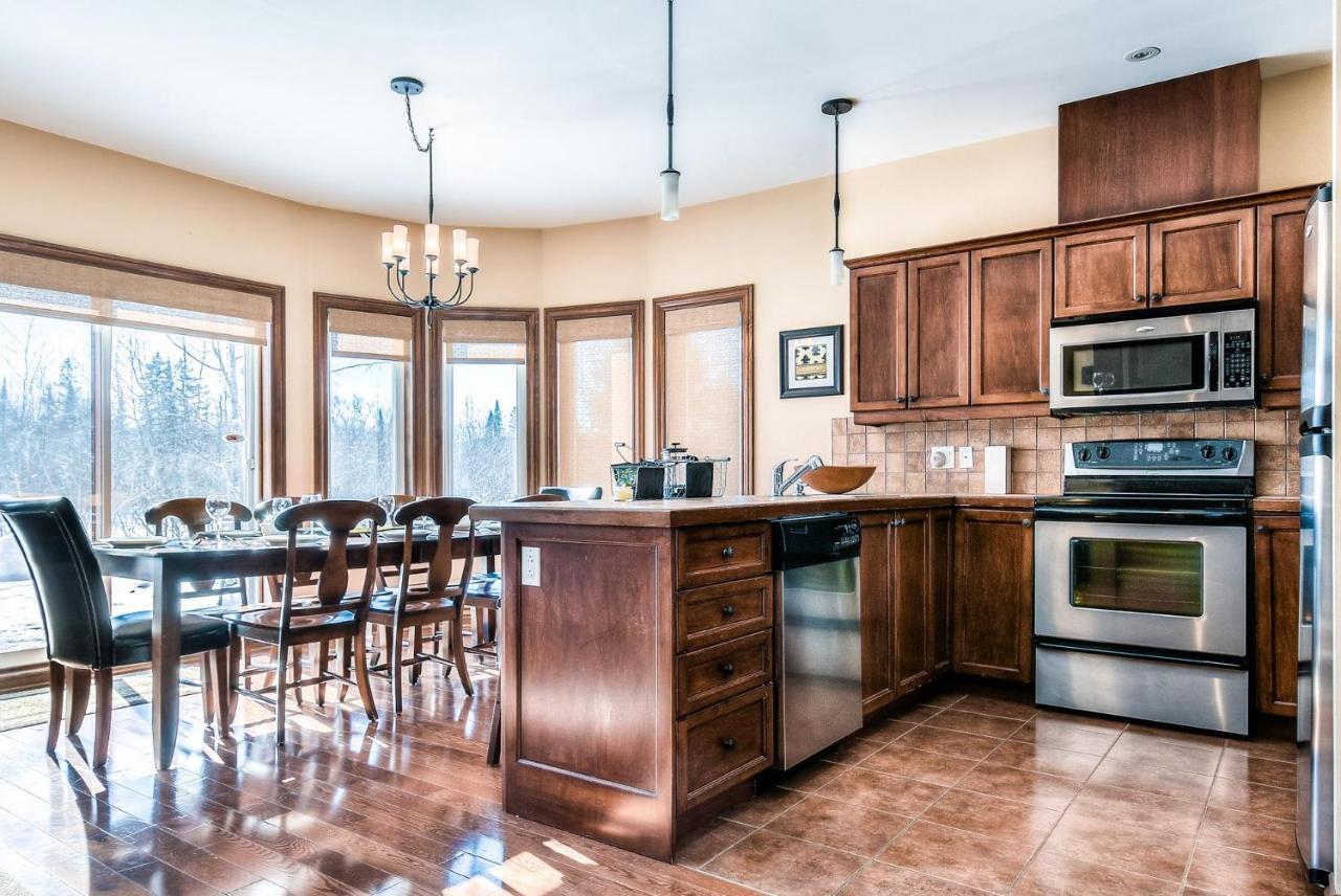 House On The Golf La Bte -10Min To Tremblant 150 Villa Mont-Tremblant Exterior photo